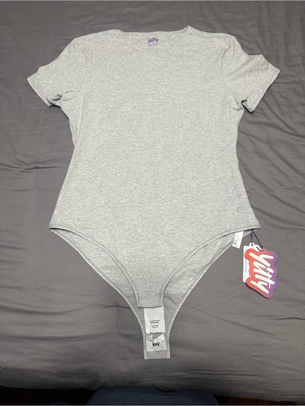 Yitty Women’s Snug Cotton Short Sleeve Brief Bodysuit in puff puff ass gray XL